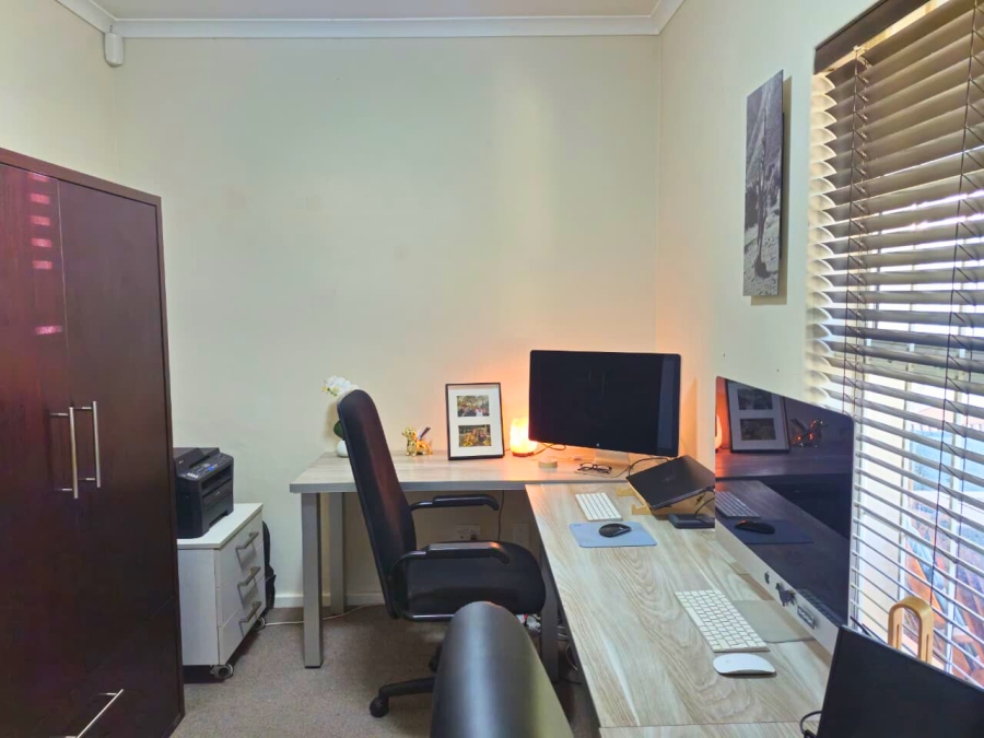 To Let 3 Bedroom Property for Rent in Sonstraal Heights Western Cape